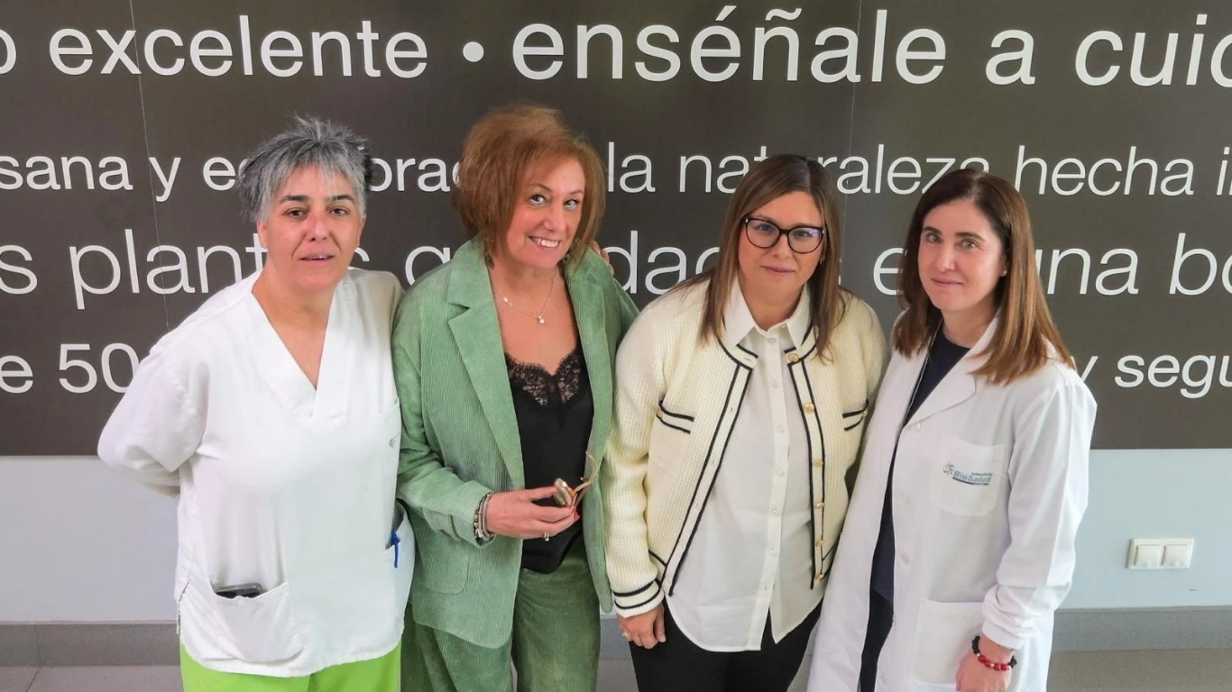 MUJERES PHARMADUS